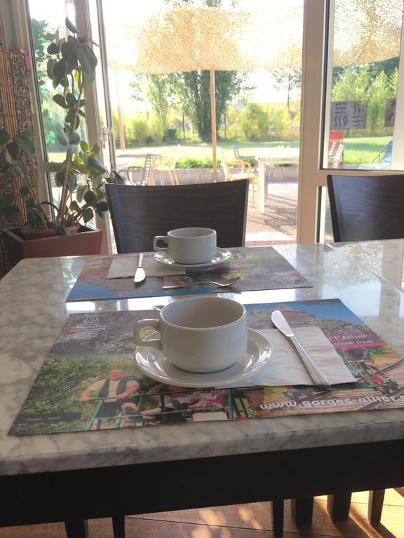 Hotel Evan Lempdes sur Allagnon المظهر الخارجي الصورة